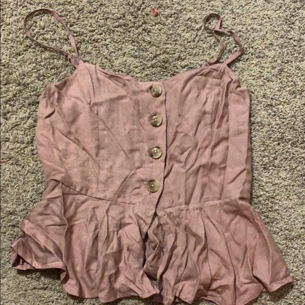 Style Envy tank with buttons